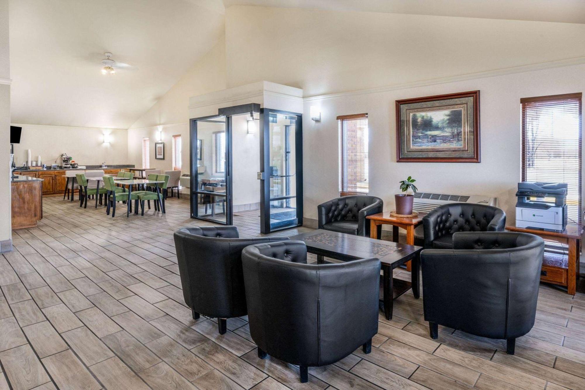 Super 8 By Wyndham Cheyenne Wy Hotel Exterior photo